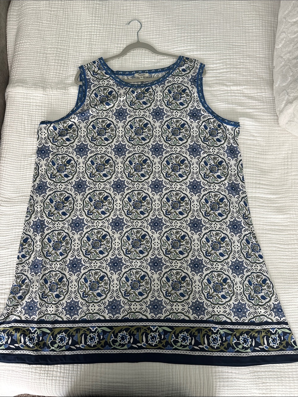 Max Studio Women’s 3X Blue and White Paisley Print mini dress